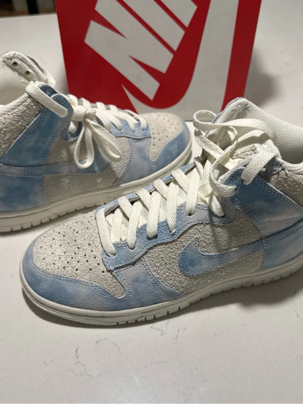 Nike Dunk High SE Clouds Celestine Blue Sail FD0882-400 Size 5W / 3.5M